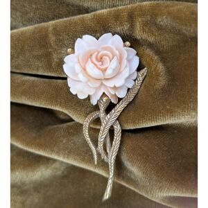Vintage Carved Pink Rose Brooch Gold Tone Stem Floral Pin Mid Century Style